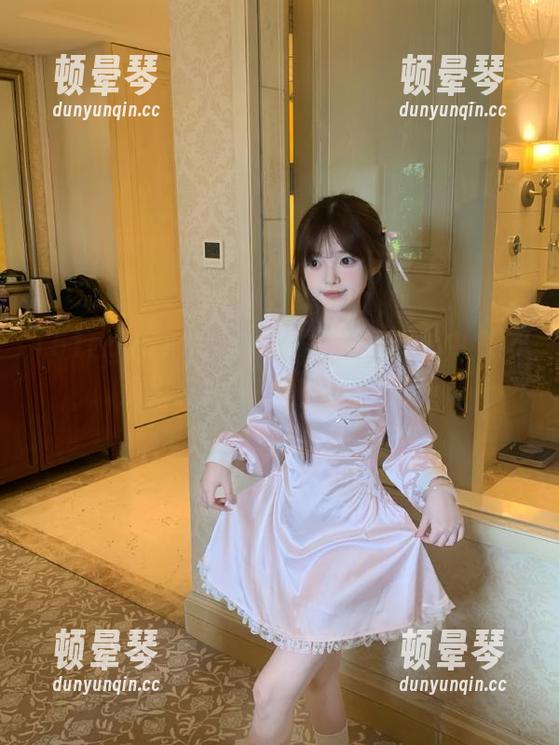 51cg10.fun视频，播放中我脑海里满是奇奇怪怪的联想！