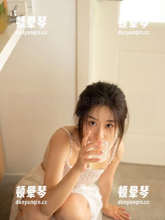 51朝阳群众苹果版，你的吃瓜助手，带你追踪热门话题！