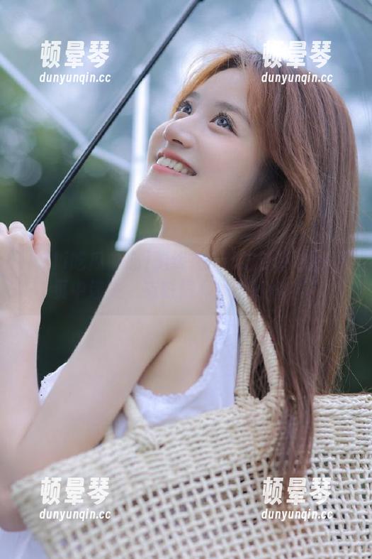始终在91i吃瓜中心的网页中迷失，有时候真觉得好傻呀。