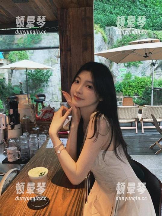 收藏cg网里的神评论，友谊的小船说翻就翻！