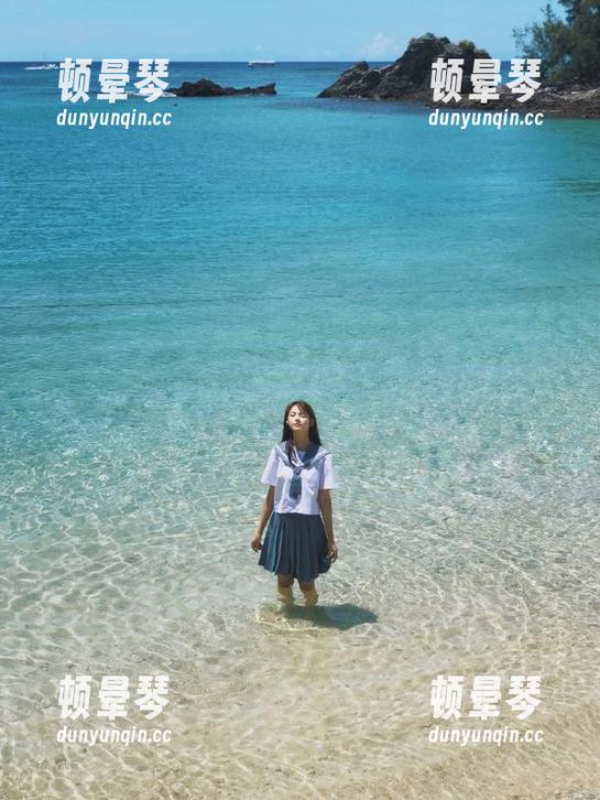 吃瓜天堂 吃瓜天堂入口主任兼配送员,一路瓜香四溢,快来排队吧!