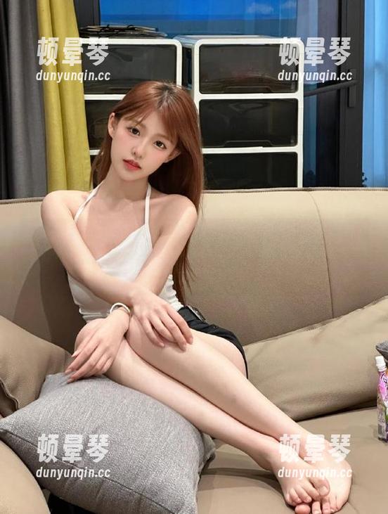 别眨眼，红抖音yuki又上线啦，快去吃瓜网找链接，我已经投降了！