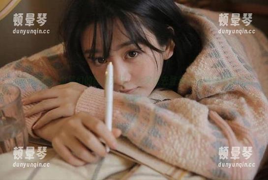 明星们的绯闻升温，大家快去登录吃瓜网站追踪最新动态！