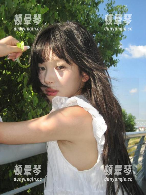 每日吃瓜网 每日吃瓜网51,登录就好了,再说我的加班其实只是为了多看几条鸡毛蒜皮的瓜。