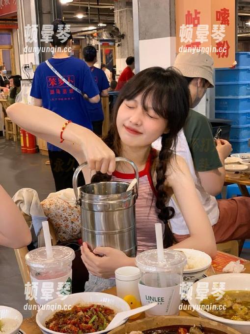 “zztt40.su黑料不打烊”：一键永久签到，横扫所有瓜田八卦，爽到飞起！