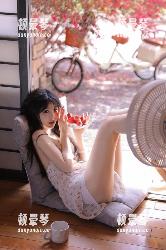 今天的黑料网首页好精彩，偷偷给我一波收藏！