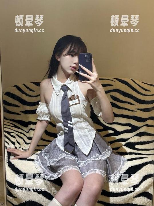 黑料网爆料今天也不闲着，主页吸睛指数直线上升！
